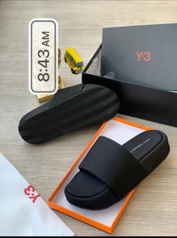 Y3